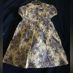 Elegant Kids Dress with Floral Design